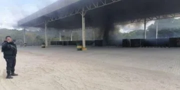 Renovación Tecnológica En Escuelas De Michoacán Beneficiará A 65 Mil Estudiantes: Bedolla