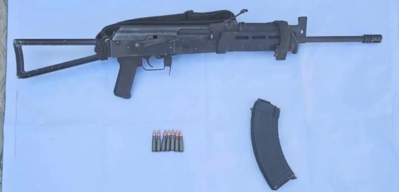 Cuatro Muertos Y Cinco Detenidos Dejó Invasión Armada De Carteles A Las Bateas De Apatzingán