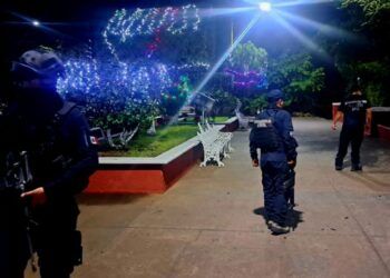Atacan Con Explosivos Lanzados Desde Drones, Plaza Pública De Parácuaro