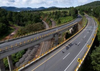 Bedolla Gestiona 6 Mil Mdp De Excedentes Tarifarios De Autopista Para Concluir La Siglo Xxi