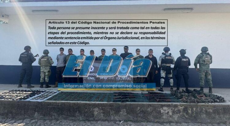 Cae Comando Armado De Templarios En El Capire De Apatzingán; Son 9 Y Traían Un Arsenal 22 Cae Comando Armado De Templarios En El Capire De Apatzingán; Son 9 Y Traían Un Arsenal