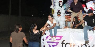 Fanny Arreola Obsequia Mil Cenas De Fin Año En Apatzingán 22 Fanny Arreola Obsequia Mil Cenas De Fin Año En Apatzingán