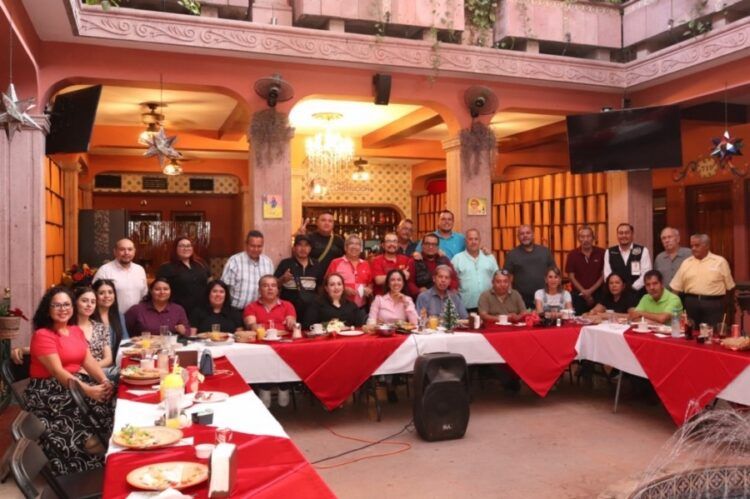 Fanny Arreola Se Reúne Con Medios De Comunicación De Apatzingán 22 Fanny Arreola Se Reúne Con Medios De Comunicación De Apatzingán