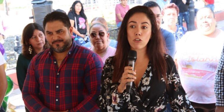 En Apatzingán, Habrá Concursos De Piñatas, Carros Alegóricos Y Villancicos: Fanny Arreola