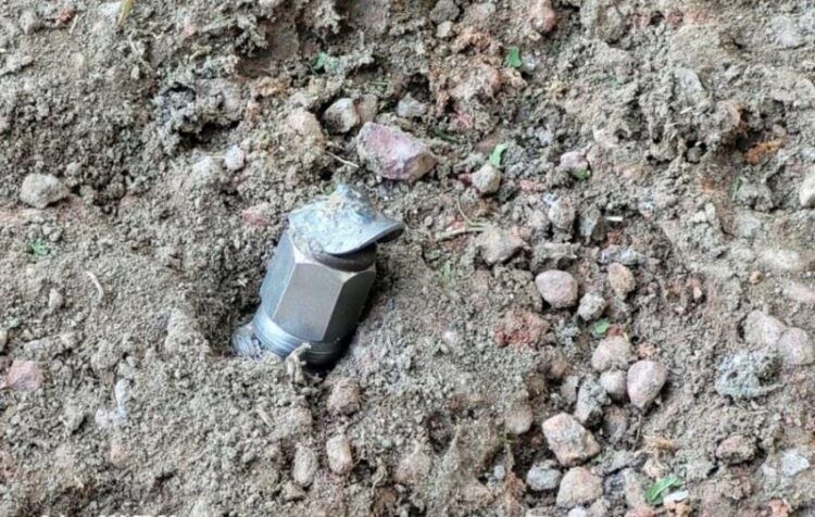 En Apatzingán, Tiran Explosivo Improvisado En El Balneario De Palo Alto, No Reportan Heridos 22 En Apatzingán, Tiran Explosivo Improvisado En El Balneario De Palo Alto, No Reportan Heridos