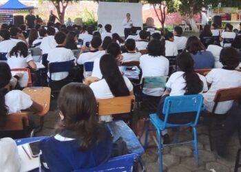 Imparte Fge Charla Para La Prevención De Adicciones A 430 Estudiantes De Cobaeem Plantel Apatzingán