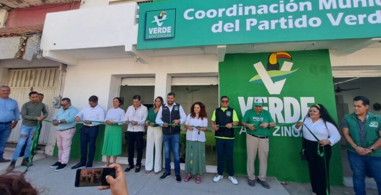 Por No Pagar La Renta Del Local, Desalojan Al Partido Verde En Apatzingán 22 Por No Pagar La Renta Del Local, Desalojan Al Partido Verde En Apatzingán