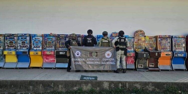 Decomisadas en enero 65 máquinas tragamonedas: SSP 1 En Apatzingán, tras operativo aseguran 16 máquinas tragamonedas