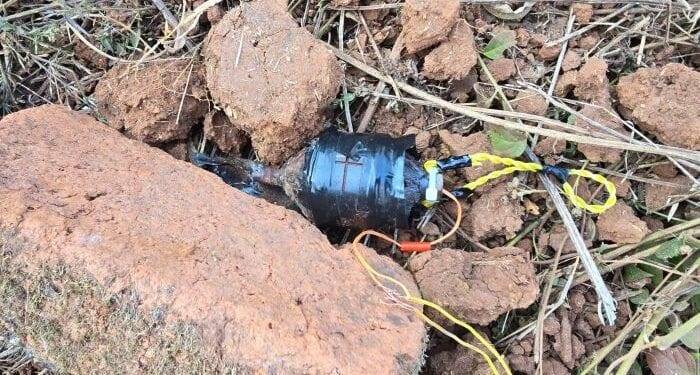 *Guardia Civil desactiva 2 explosivos para lanzarse desde drones, en Tangamandapio* 1 *Guardia Civil desactiva 2 explosivos para lanzarse desde drones, en Tangamandapio*
