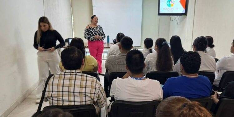El SNTSS y el CIJ de Apatzingán Impulsan la Salud Emocional en el Trabajo 1 El SNTSS y el CIJ de Apatzingán Impulsan la Salud Emocional en el Trabajo