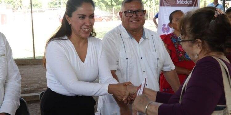 Inicia entrega de tarjetas para los programas del Bienestar en Apatzingán 1 Inicia entrega de tarjetas para los programas del Bienestar en Apatzingán