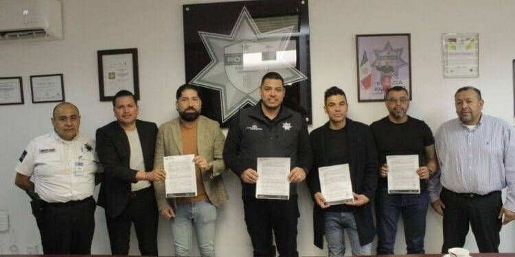 Policía Auxiliar acuerda con dueños de bares de Morelia reforzar seguridad 1 Policía Auxiliar acuerda con dueños de bares de Morelia reforzar seguridad