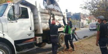 Vecinos De La Colonia 3 De Agosto Se Suman A Jornada De Limpieza Del Gobierno De Morelia