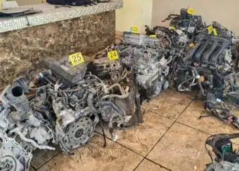 Ejecuta Fge Cateo En Múgica;  Asegura Un Vehículo Y 18 Motores Con Reporte De Robo