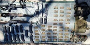 Guardia Civil Y Militares Desmantelan Campamento En Apatzingán