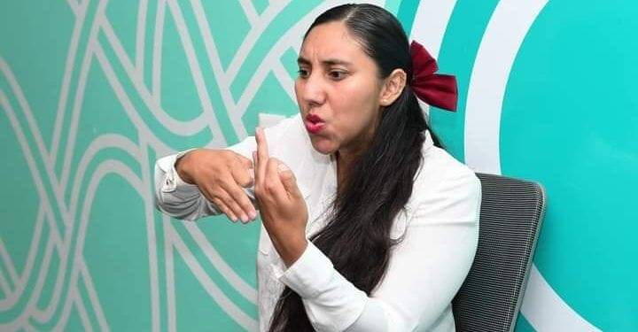 Así puedes solicitar el servicio de intérprete en Lengua de Señas Mexicana en la Sedebi 1 Así puedes solicitar el servicio de intérprete en Lengua de Señas Mexicana en la Sedebi