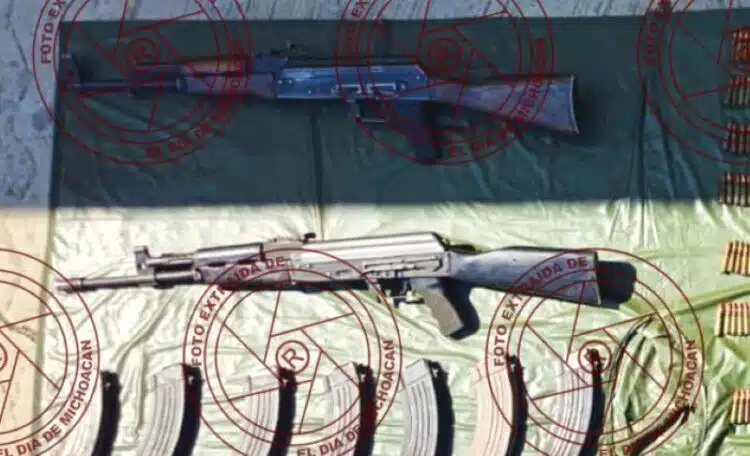 Incautan Dos Rifles De Asalto En Parácuaro Y 760 Balas