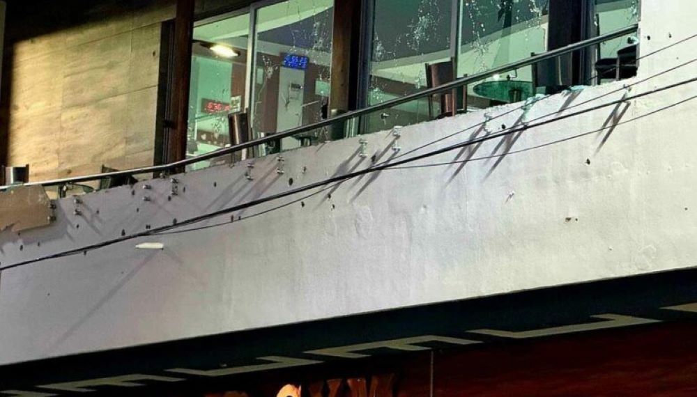 Criminales rafaguean la fachada de gimnasio Golden en Apatzingan | El Día de Michoacán