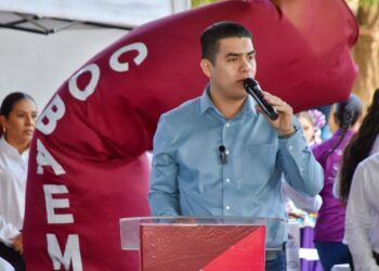 Más De 1,500 Jóvenes De Apatzingán Participan En La #Expoprepárate2025: #Hugomolina Invita A Continuar Su Preparación Educativa