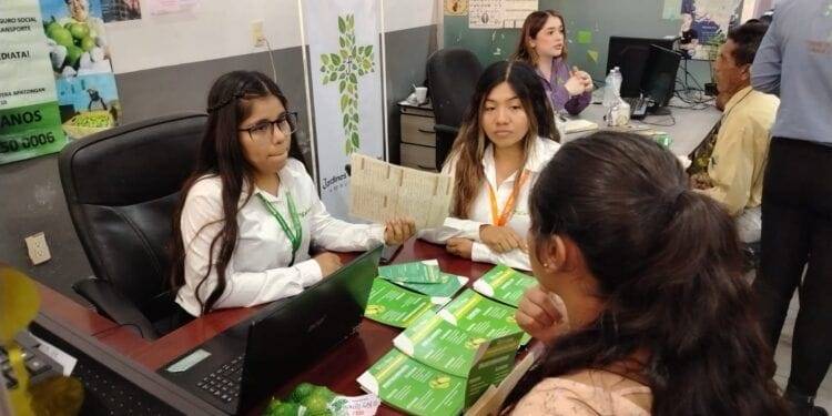 Con éxito se lleva a cabo Primer Feria del Empleo