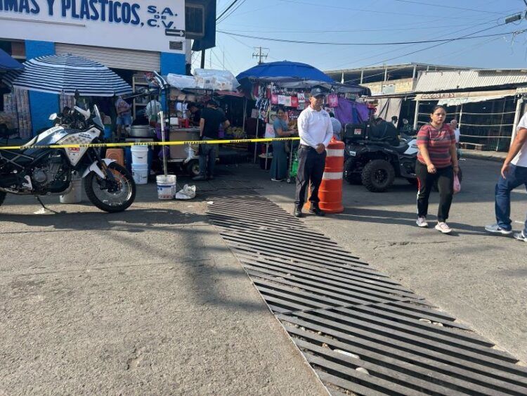 Operativo-Mercado-López-Rayón-Apatzingán