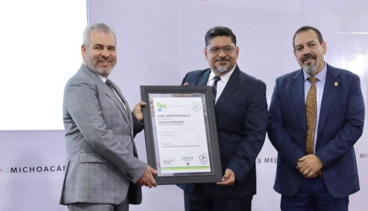 Bedolla Arranca Destrucción Masiva De Maquinitas Tragamonedas