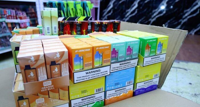 Asegura Coepris más de 6 mil dispositivos de vapeo en Morelia 1 ¡Aguas! Alerta por fraudes mediante códigos QR: SSP