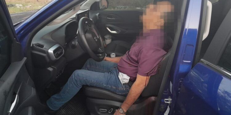 Detienen a uno en la comunidad de Puerta Chica en Parácuaro con armamento y explosivos improvisados