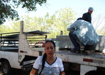 Entrega De Laminas Navarrete Castellanos - El Día De Michoacán