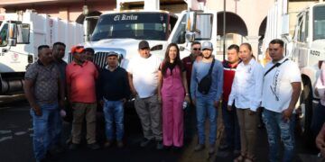 Fanny Arreola, Da A Conocer La Nueva Flotilla De Camiones De Recolección De Basura En Apatzingán 23 Prima Vacacional, Recibe Lo Que Marca La Ley