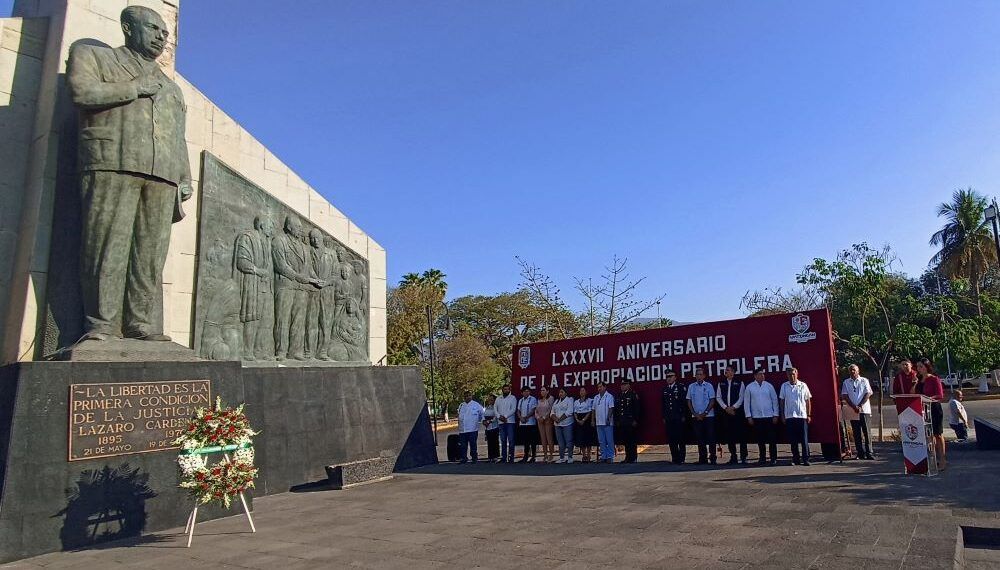 Hoy mas que nunca debemos estar alertas y unidos Fanny Arreola