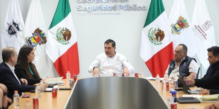 Alianza Morena, PRI y PVEM salvan a Cuauhtémoc Blanco de desafuero
