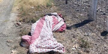 Abandonan Cuerpo De Hombre Con Signos De Violencia Envuelto En Cobija En Apatzingán 22 Abandonan Cuerpo De Hombre Con Signos De Violencia Envuelto En Cobija En Apatzingán