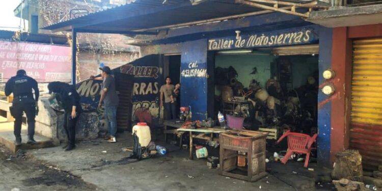 Balean taller de motosierras «La Chopa» en Apatzingán; no hay heridos