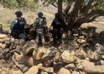 Ssp Detiene A 12 Presuntos Normalistas Por El Bloqueo De Vías De Comunicación