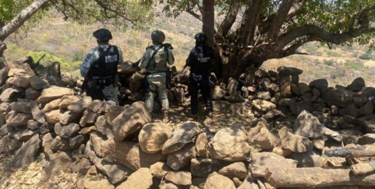 Ssp Detiene A 12 Presuntos Normalistas Por El Bloqueo De Vías De Comunicación