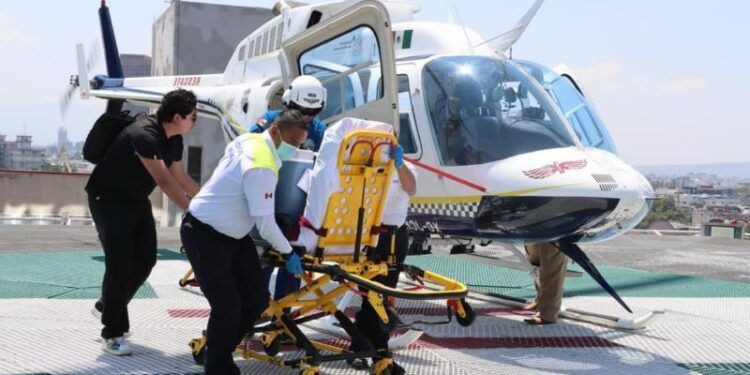 Con ambulancias aéreas, el Gobierno de Michoacán salva 63 vidas en el primer trimestre del año: SSP 1 Gobierno de Michoacan salva 63 vidas en el primer trimestre - El día de Michoacán