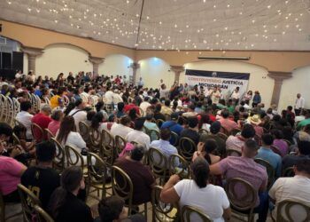 Interrumpen Con Violencia Asamblea Informativa Del Senador Raúl Morón En Apatzingán