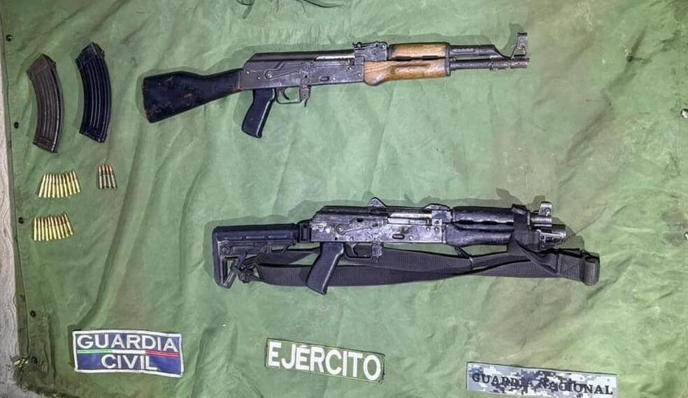 Pinzandaro 2 armas largas | El Día de Michoacán