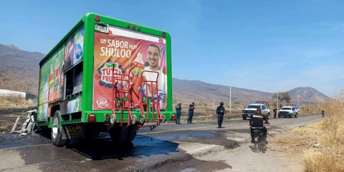 SSP y Defensa desactivan 68 explosivos e inhiben cinco drones en Apatzingán