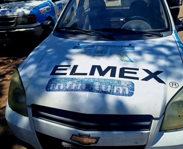 Grupo Armado Secuestra A Empleados De Telmex Y Les Roban Una Camioneta