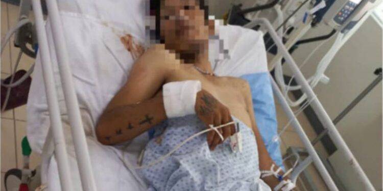 Enfrentamiento armado deja un policía y dos civiles lesionados en Apatzingán