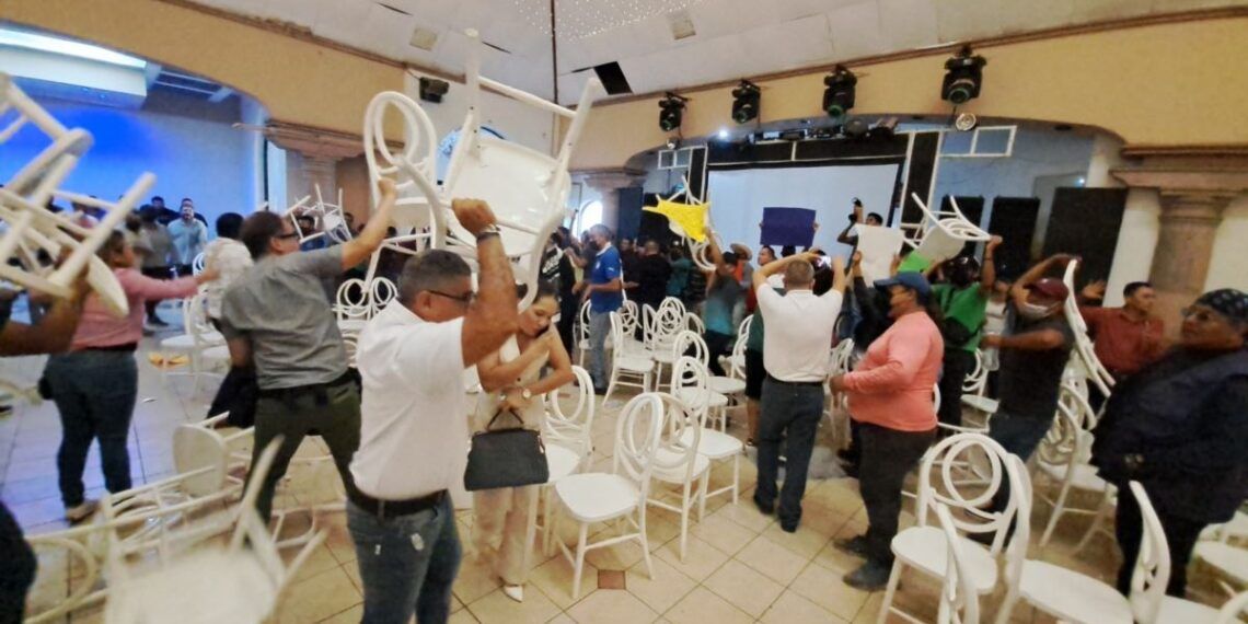hechos violentos contra el senador Raul Moron | El Día de Michoacán