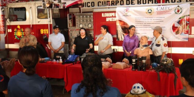 Ayuntamiento de Apatzingán brinda capacitaciones para mejorar los servicios de emergencia