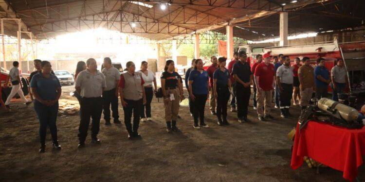 Ayuntamiento de Apatzingán brinda capacitaciones para mejorar los servicios de emergencia