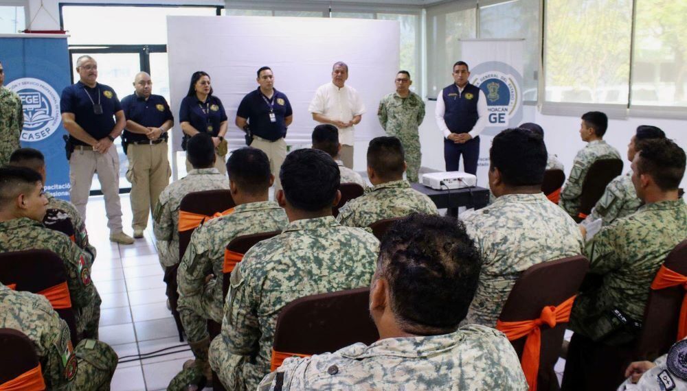Capacita Fiscalia Militares en Apatzingan | El Día de Michoacán