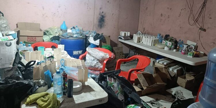 En cateo ejecutado en Cenobio Moreno, fueron asegurados explosivos, y un vehículo 1 En cateo ejecutado en Cenobio Moreno, fueron asegurados explosivos, y un vehículo