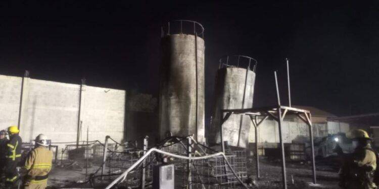 Controlado incendio de destiladora en Condémbaro: PC 1 Obtiene FGE vinculación a proceso contra Gregorio “N”, presunto responsable de tentativa de homicidio de un Policía en Apatzingán
