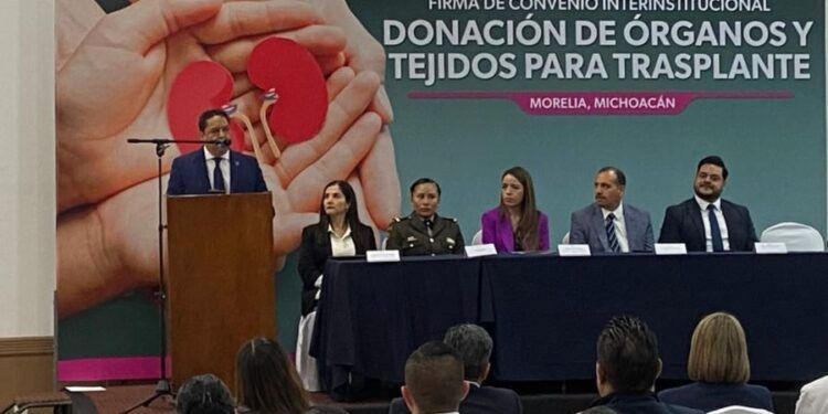 Firman Fiscalía General y Secretaría de Salud acuerdo de colaboración en materia de donación de órganos 1 Silvano Aureoles obtiene suspensión definitiva contra orden de aprehensión