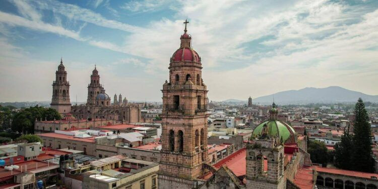 DIF Morelia entrega más de 130 apoyos funcionales y auditivos en beneficio de la inclusión